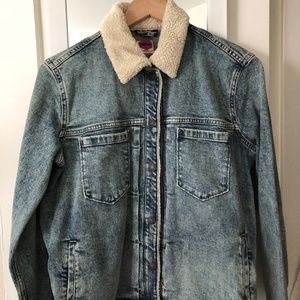 Women's Gap Denim Sherpa Jacket Size Large